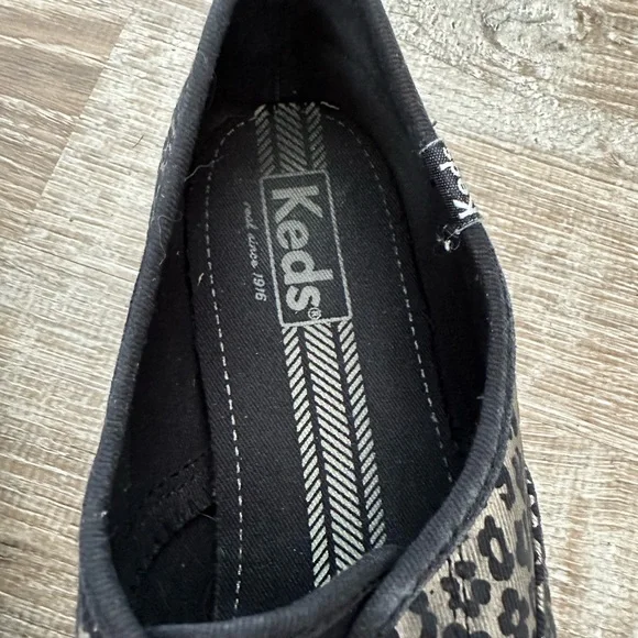 Women’s Keds Sneakers / Tennis Shoes, Size 7 1/2 - Picture 7 of 8